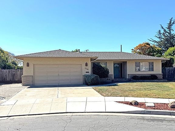 2nd image of 1116 Aspen Pl