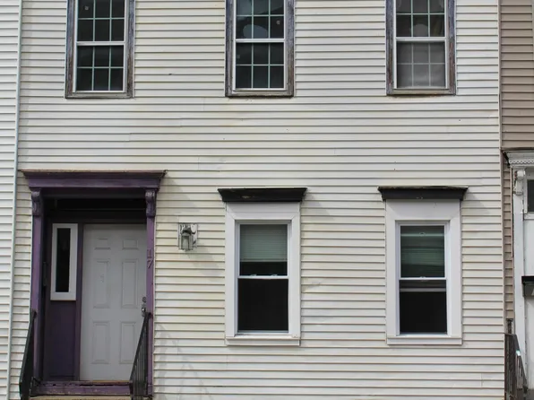 17 N Lake Avenue, Albany, NY 12203