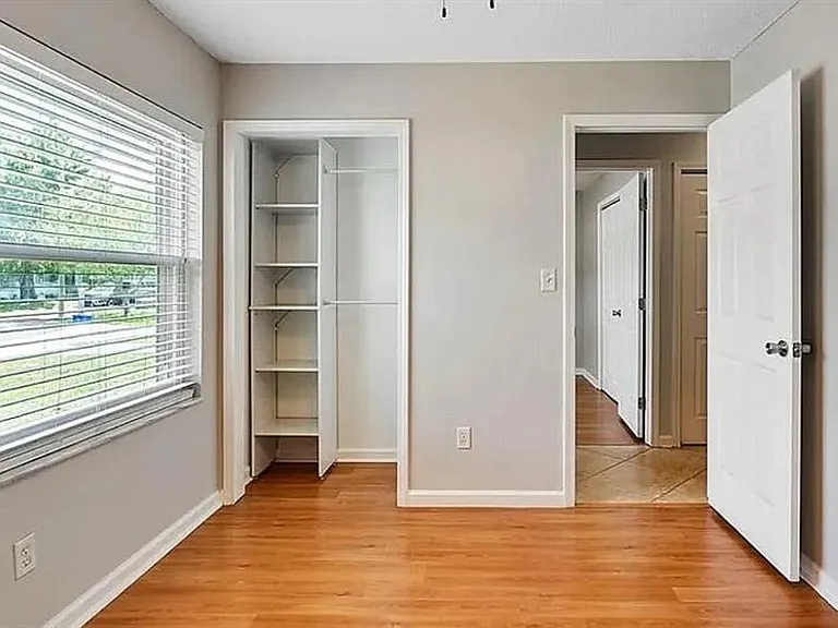 120 Bent Oak Ct — Photo 15