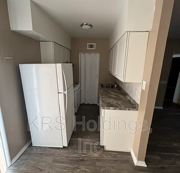 The Carlisle Apartments — Photo 8