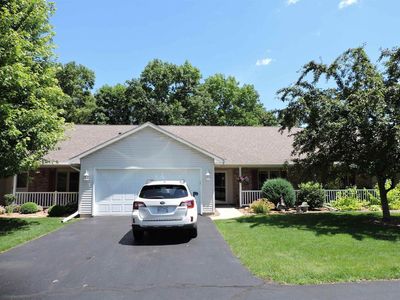 2690 HAVENWOOD DRIVE #B, Oshkosh, WI, 54904