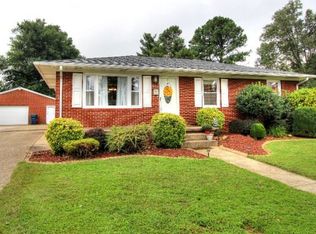 920 Charles Scott Dr, Owensboro, KY 42303