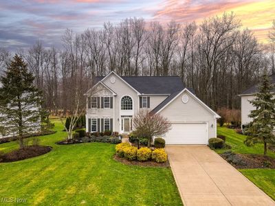 9729 Brook Rd, Olmsted Falls, OH, 44138