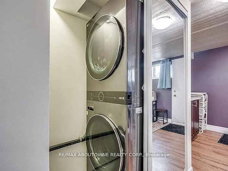 180 Mississauga Valley Blvd #1 — Photo 7