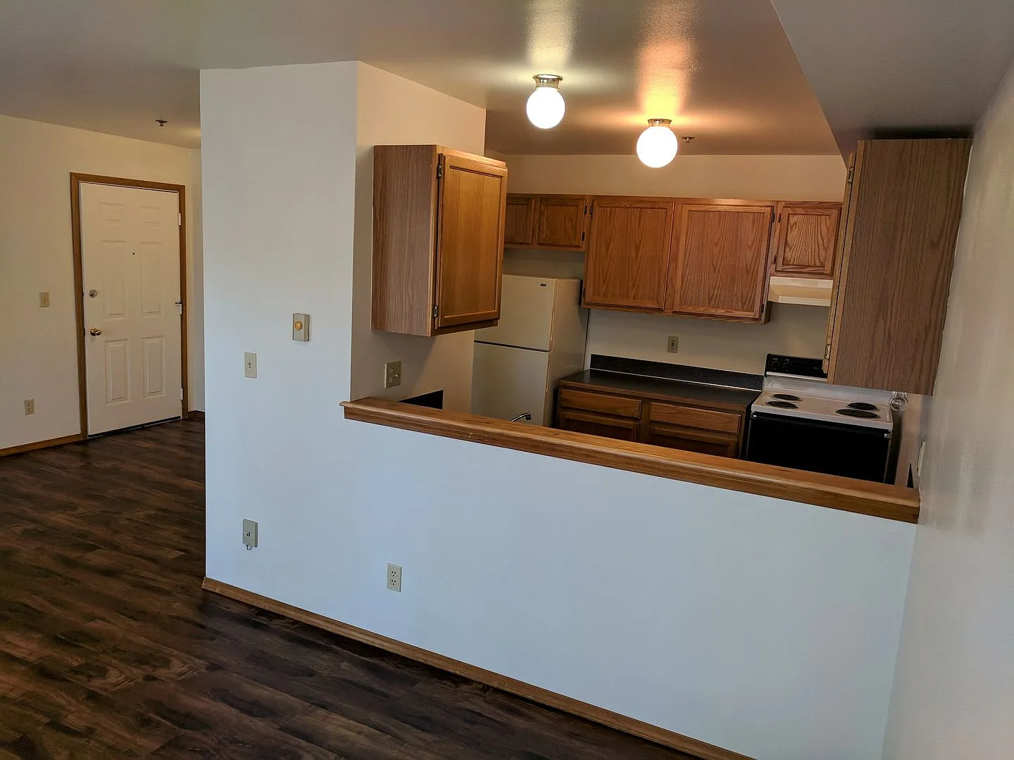 Millwood Park Apartments — Photo 3
