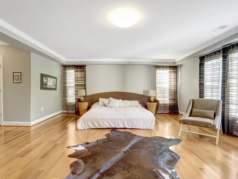 4900 Sunset Ln — Photo 37