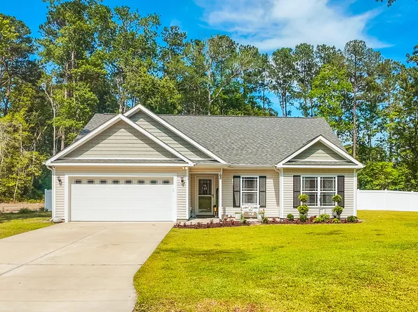62 Northeast Drive NW, Calabash, NC 28467