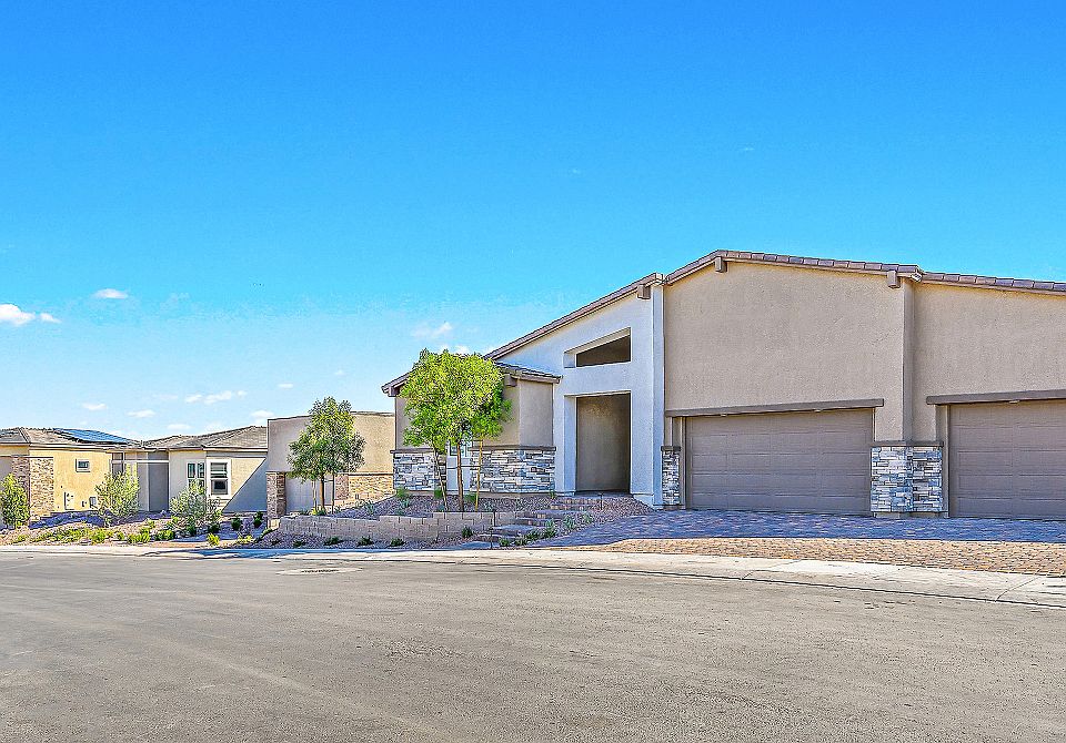 Founders Village II Black Mountain Ranch Streetscape