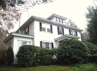 1340 N Abington Rd, Waverly, PA 18471