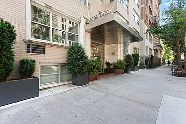 Rented by Brown Harris Stevens