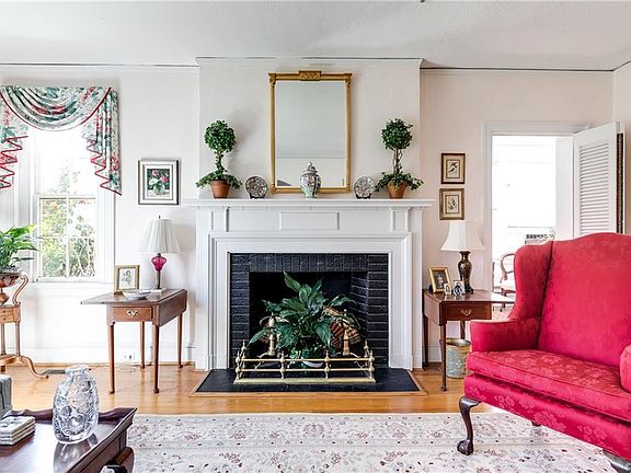 4th image of 4301 Hanover Ave