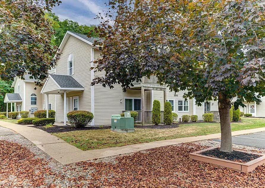 504 Greenwich