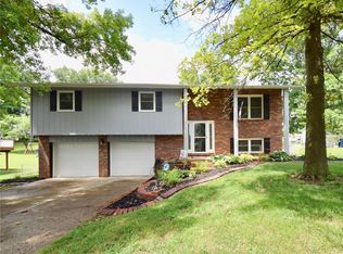 411 Bunker Hill Dr, Collinsville, IL