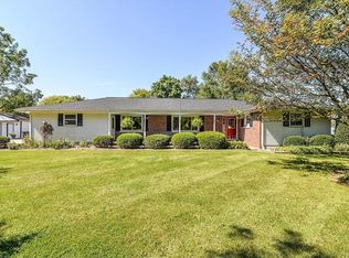 26475 N Dixboro Rd, South Lyon, MI 48178