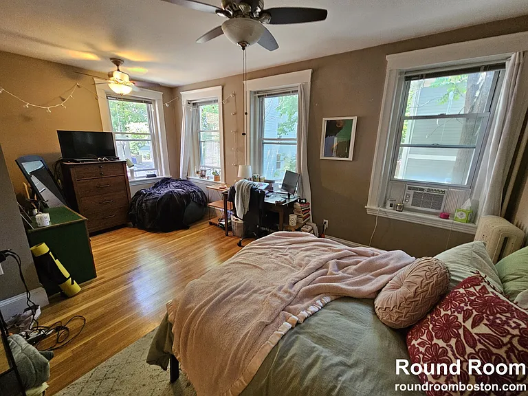 229 Freeman St #229 — Photo 11