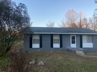 1501 Kingsway Dr, High Point, NC 27260