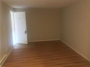 846 Little Bay Ave APT B, Norfolk, VA 23503