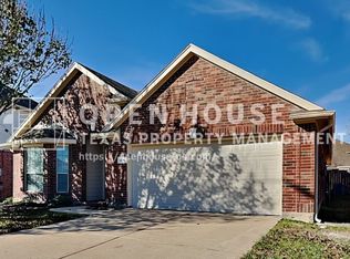 11019 Sentry Ct, Houston, TX 77065