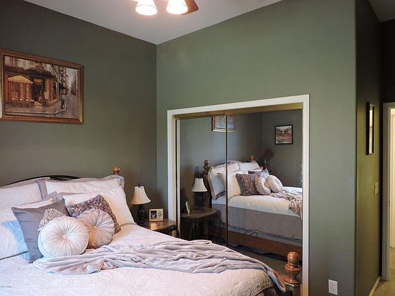 3rd image of 6172 N Placita San Agustin