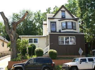 325-327 W Broadway, Paterson, NJ