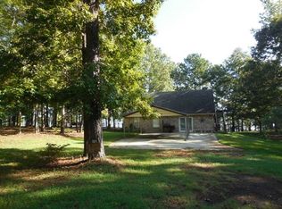 105 Neal Point, Milam, TX 75959