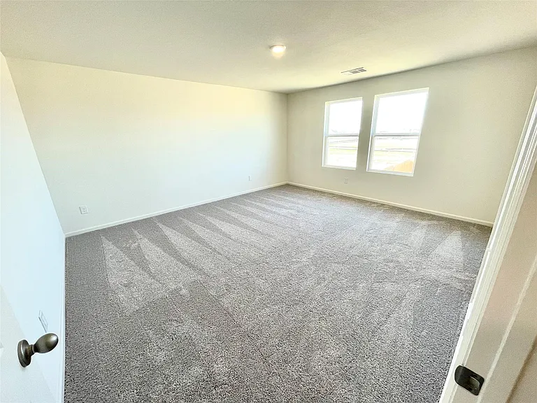 5915 Grantgrala Dr — Photo 8