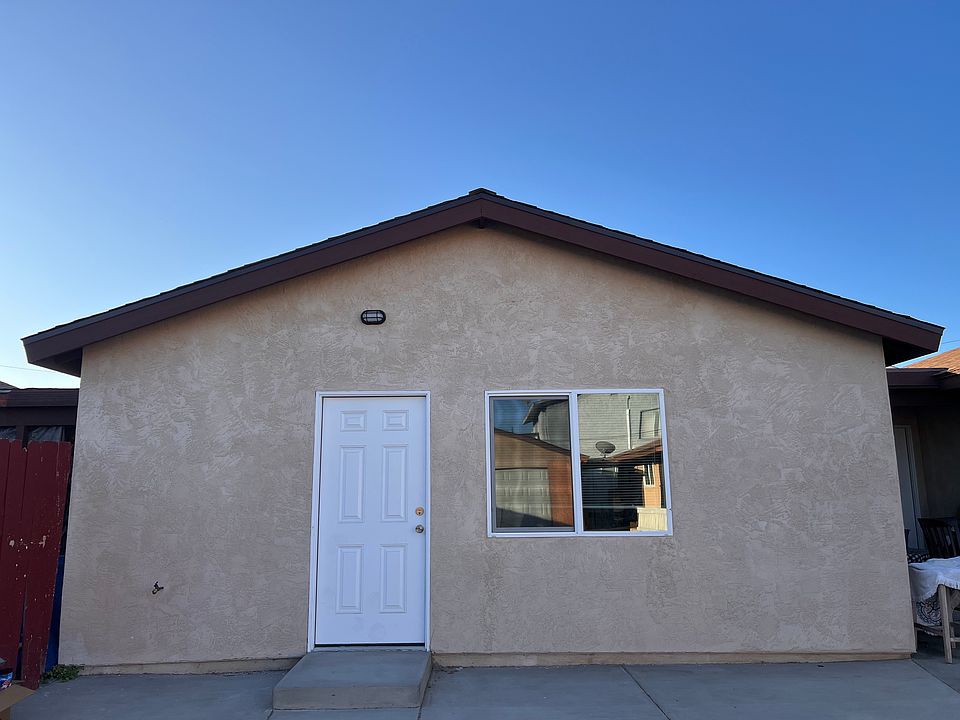 1st image of 1183 1st Ave #2