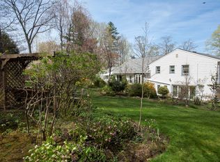 53 Blackberry Ln, Morristown, NJ 07960