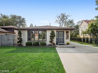 9144 N Lincoln Ave, Des Plaines, IL