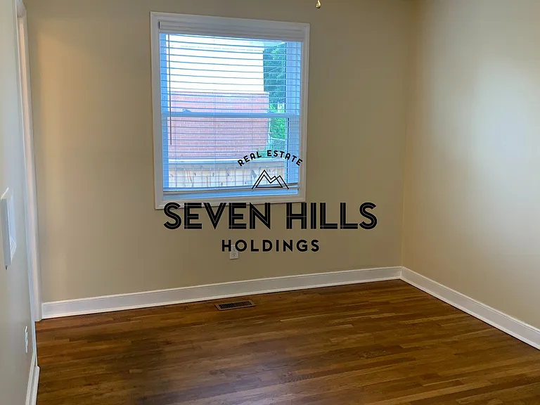 1022 N Harrison St — Photo 8