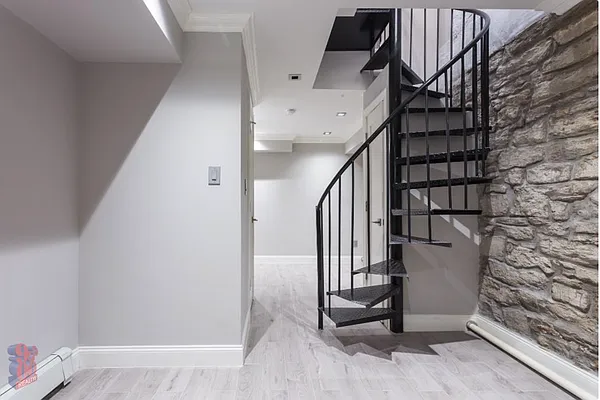 Rented by REAL New York | media 14