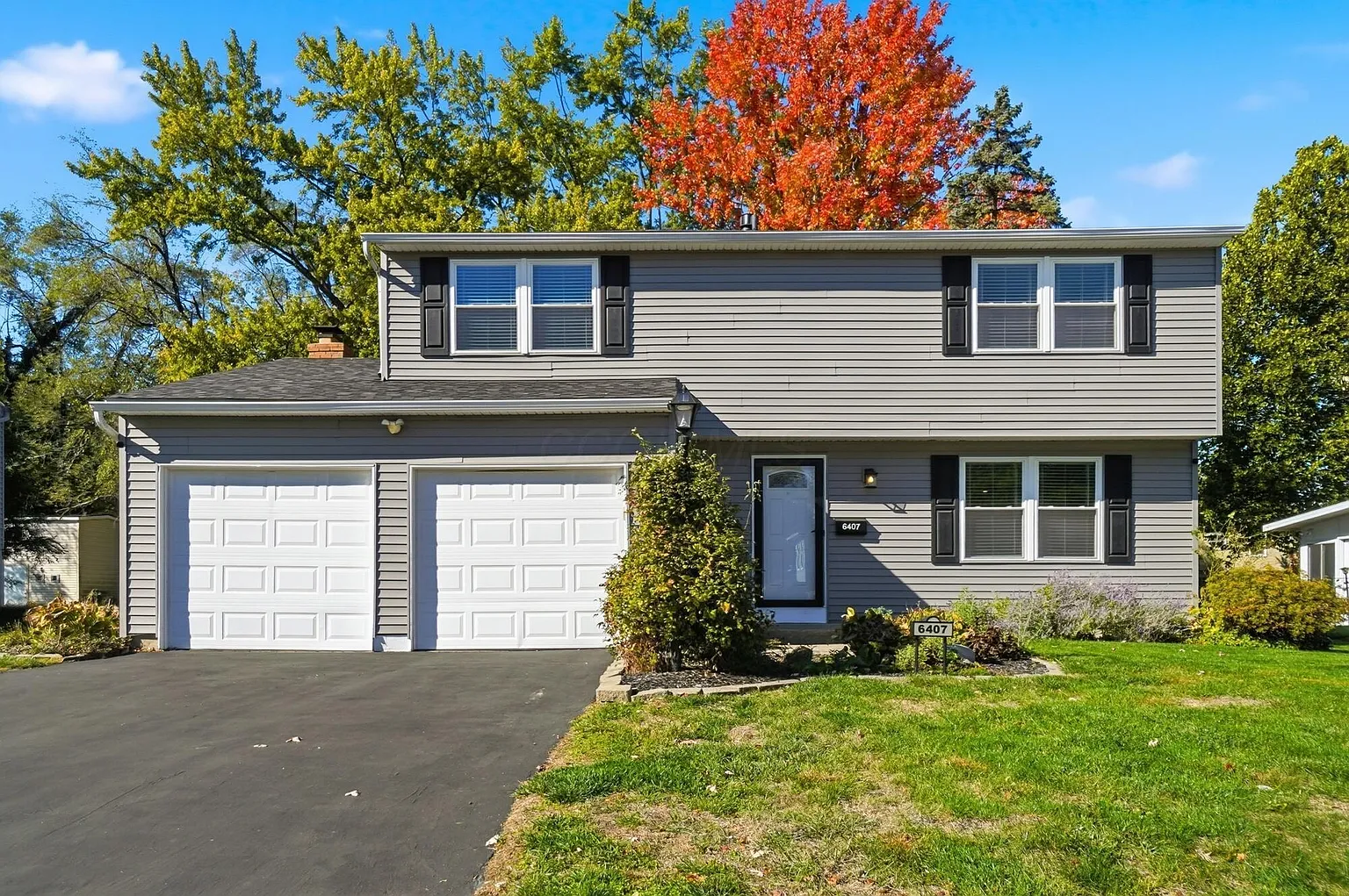 6407 Skywae Dr photo 1