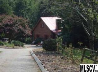 2370 11th Ave NE, Hickory, NC 28601