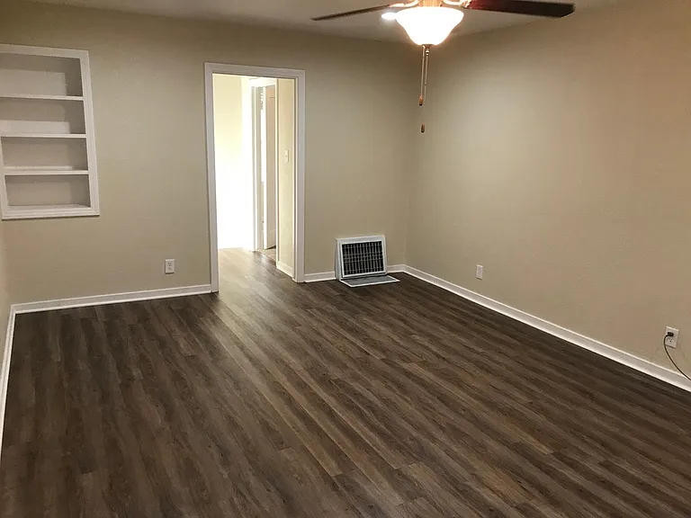 5416 Q St — Photo 22