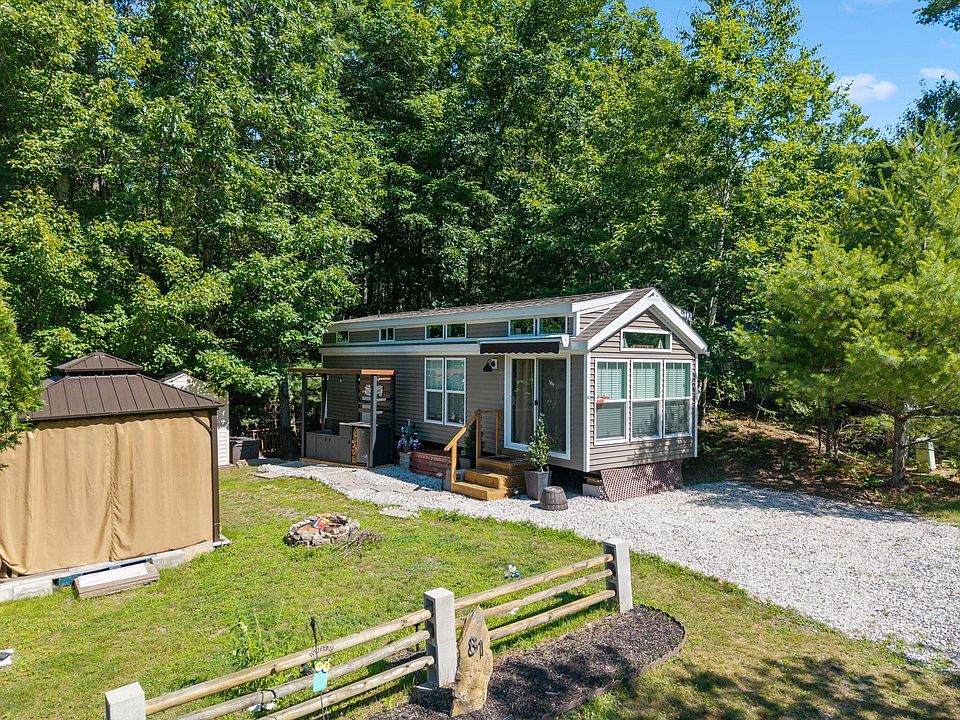 1st image of 580 Hiltons Lane #81