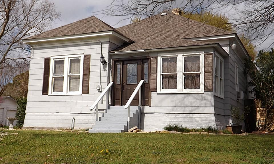 1st image of 1601 Lauraine St