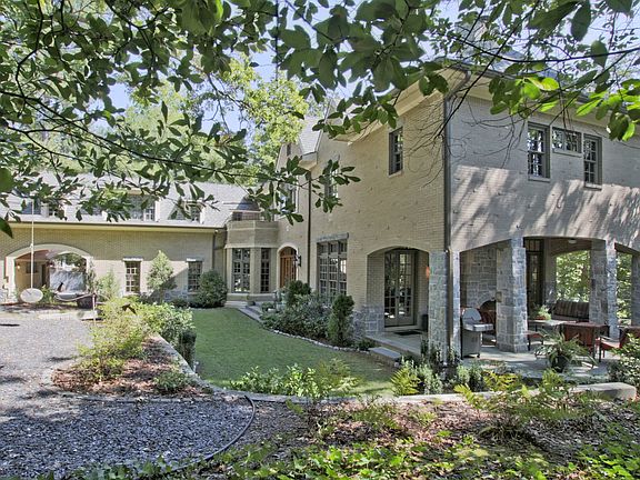 Tranquil, private property