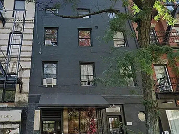 320 E 11th St APT 1, New York, NY 10003