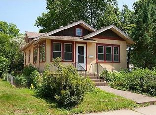 1056 22nd Ave SE, Minneapolis, MN 55414