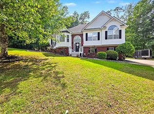 6 Enclave Ct, Powder Springs, GA 30127