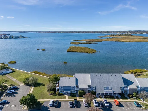 100 Seaview Avenue #3B, Monmouth Beach, NJ 07750