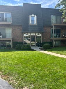 (Undisclosed Address), West Dundee, IL, 60118