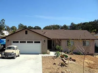 5711 Rippon Rd photo 1