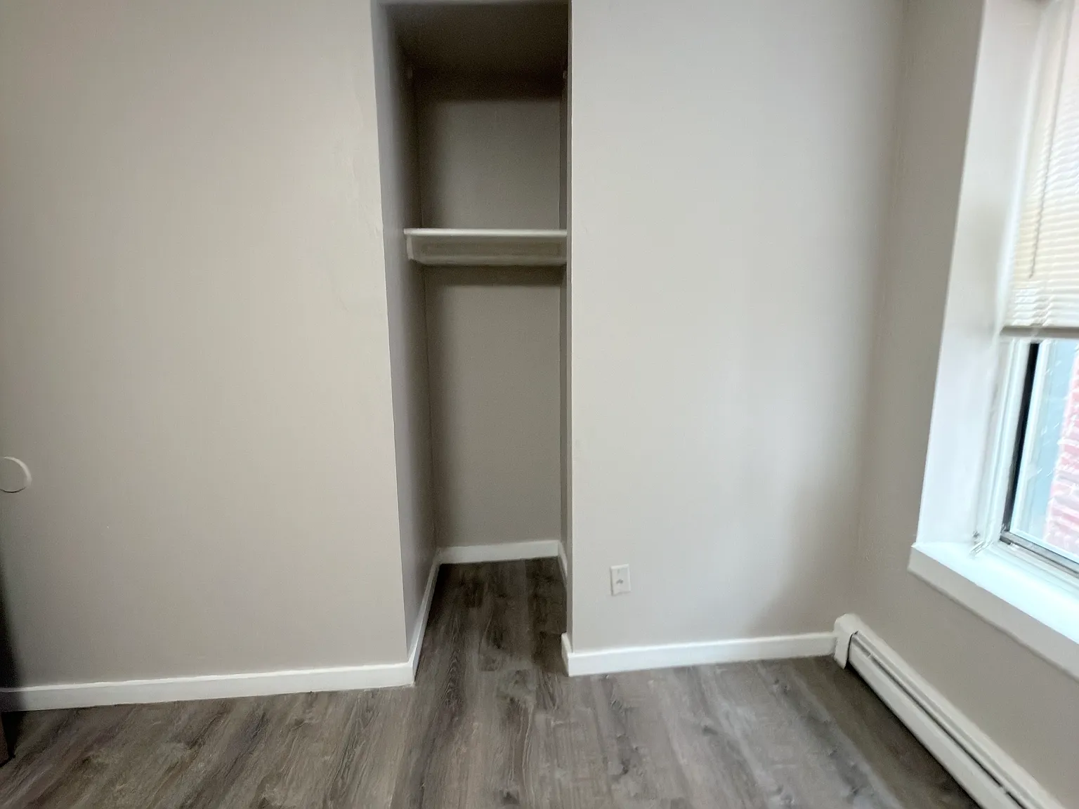 1 bed, $900 — Photo 4
