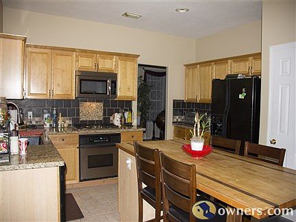 Maple Cabinets Stainless Steel Cook top