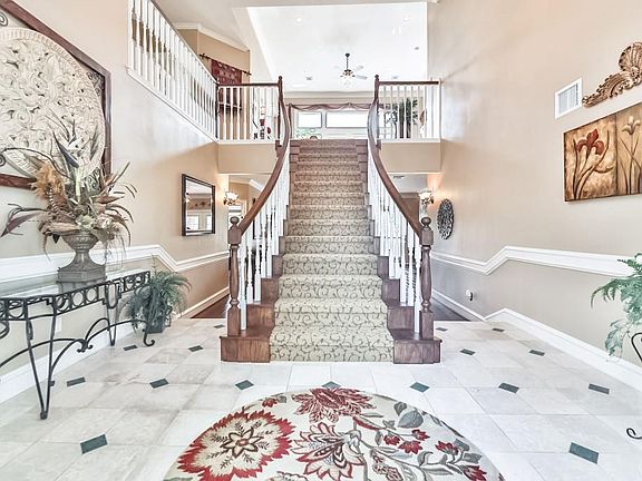 4th image of 2710 Avalon Ct