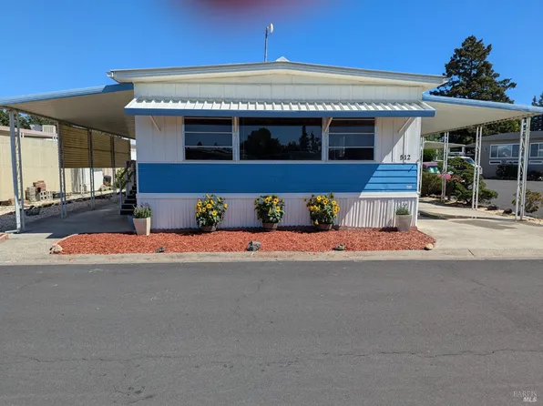512 Colonial Park Drive, Santa Rosa, CA 95403