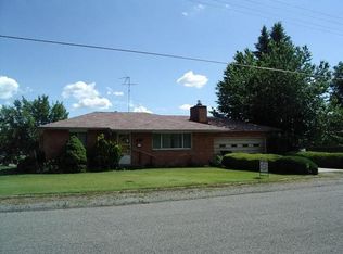 325 14th Ave W, Gooding, ID 83330