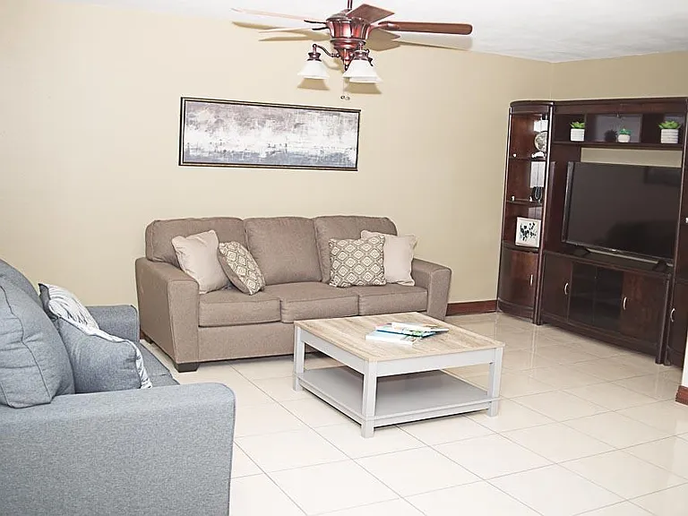 1707 Highland Park Ave #4B — Photo 12