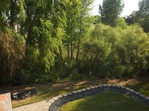 2105 Parkside Cir, Cologne, MN 55322